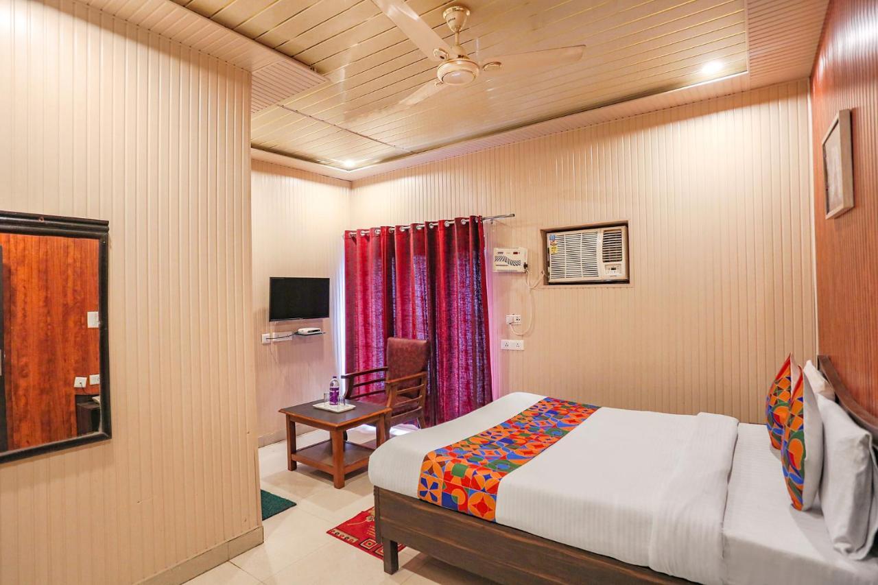 Fabexpress Limewood Hotel Dehradun Exterior photo